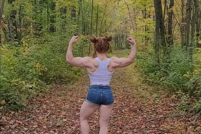 OnlyFans cuenta fitlittleredheadfree header 2