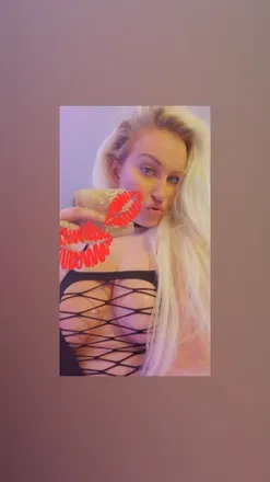 OnlyFans cuenta missveracexxx avatar 1