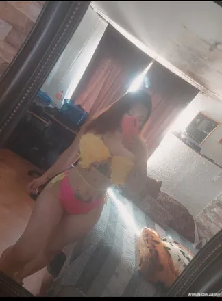 OnlyFans cuenta justlivet header 2