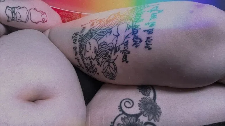 OnlyFans cuenta cyannesunflower header 2