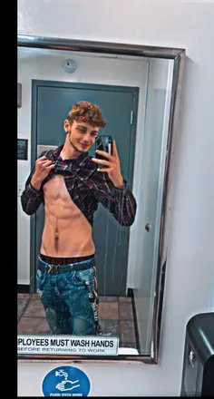 OnlyFans cuenta u281327493 header 2