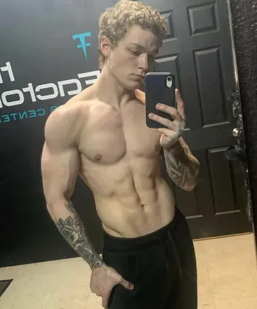 OnlyFans cuenta wholepotato avatar 1