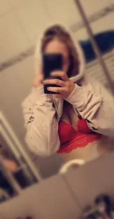 OnlyFans account  snapbitch avatar 1