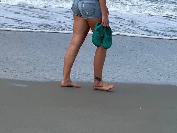 OnlyFans cuenta thebarefootbarbie avatar 1