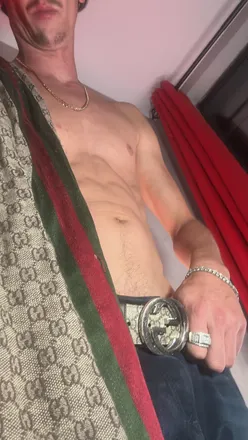 OnlyFans account  longwaypapi header 2