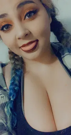 OnlyFans cuenta bustystoner avatar 1