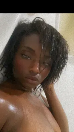 OnlyFans cuenta aphroditebrie avatar 1