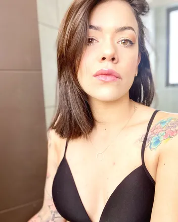 OnlyFans cuenta mariu_rosada header 2