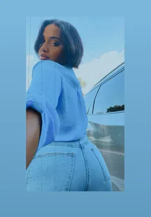 OnlyFans account  lalalips02 avatar 1