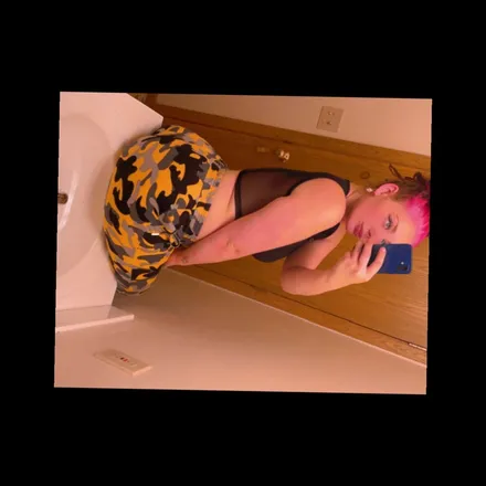 OnlyFans cuenta babyirisluvv header 2
