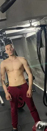 OnlyFans cuenta kingmarksteel header 2