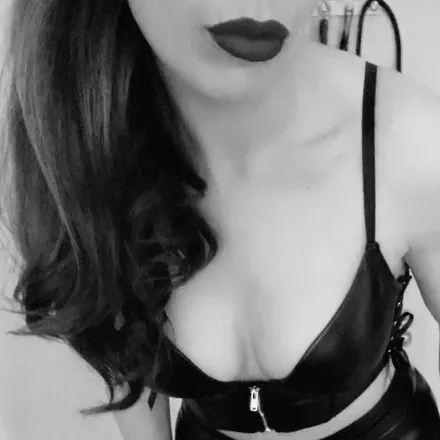 OnlyFans cuenta thetwistedmistress avatar 1
