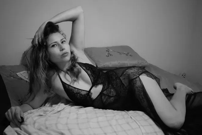 OnlyFans cuenta winter_prison header 2