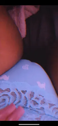 OnlyFans cuenta wettnjuicy header 2