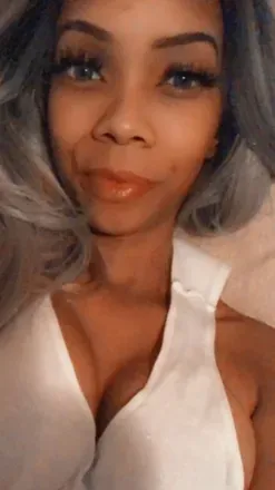 OnlyFans cuenta tontibee23 avatar 1