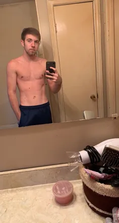 OnlyFans cuenta straight_white_guy header 2