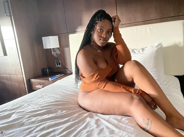 OnlyFans cuenta u169033505 header 2