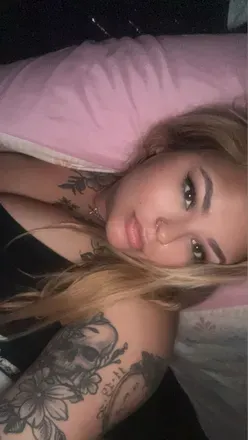 OnlyFans cuenta layloniii avatar 1