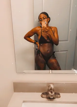 OnlyFans cuenta tastelikecherri header 2
