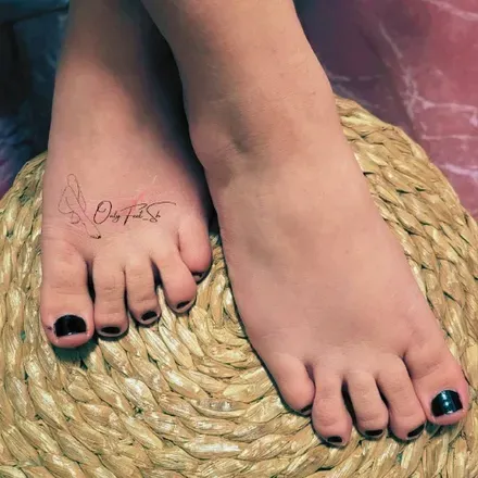 OnlyFans cuenta onlyfeet_sh avatar 1