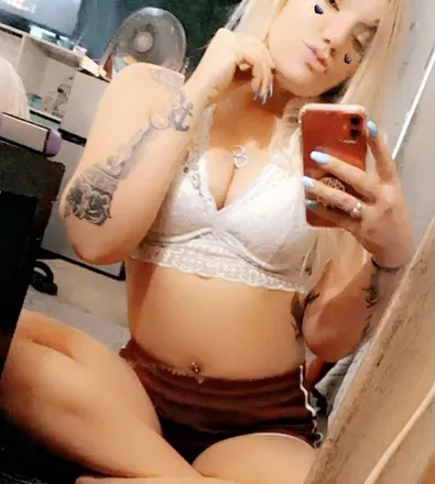 OnlyFans cuenta queenb1124 avatar 1