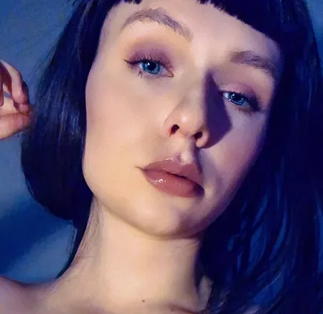 OnlyFans account  xenafox avatar 1