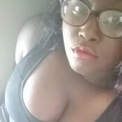 OnlyFans cuenta decorakd avatar 1