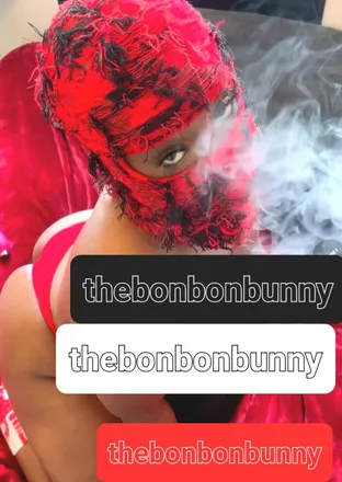 OnlyFans cuenta thebonbonbunny header 2