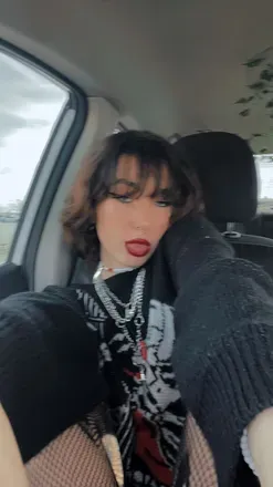 OnlyFans account  itsreallyyybee avatar 1