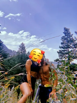 OnlyFans cuenta sendnudesiguess avatar 1
