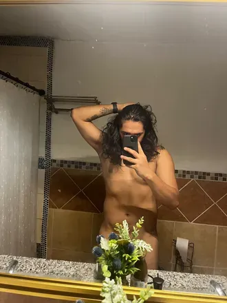 OnlyFans account  pasta_papi avatar 1