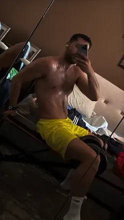 OnlyFans account  italiano20s avatar 1