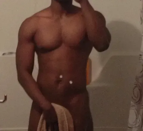 OnlyFans account  d-strokesss avatar 1