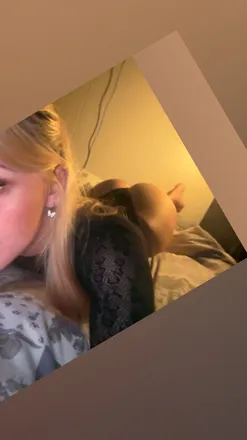OnlyFans cuenta frkcarina header 2