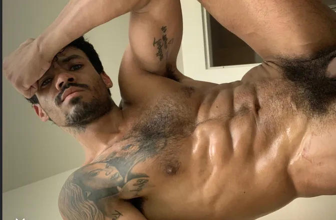 OnlyFans cuenta ellisluck11 header 2