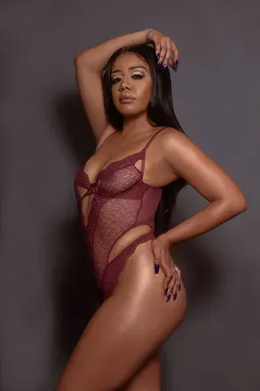 OnlyFans cuenta blatinabarbiexxx avatar 1