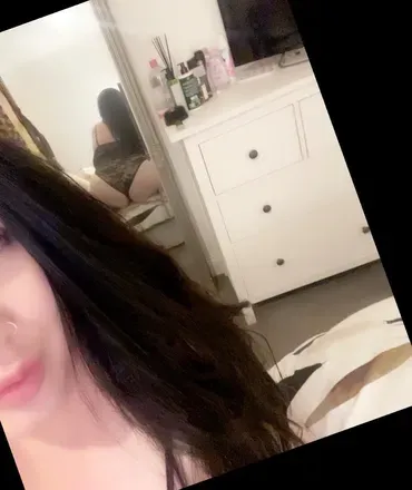 OnlyFans cuenta fluffyem_x header 2