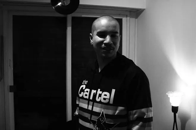OnlyFans cuenta eselcuervo header 2