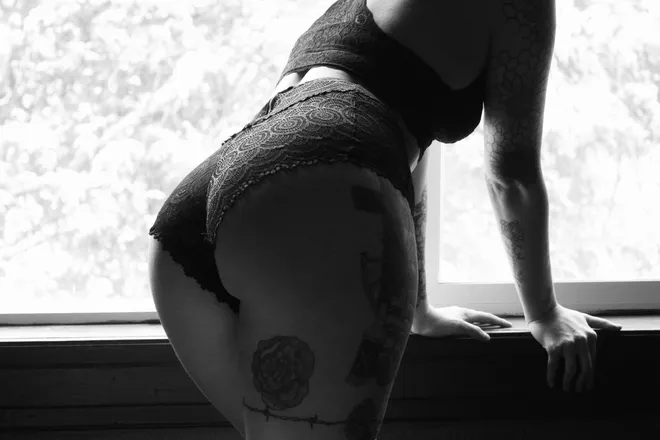 OnlyFans cuenta sexytattedblonde header 2