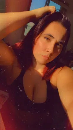 OnlyFans cuenta hawtlilmama avatar 1
