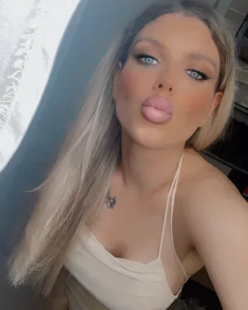 OnlyFans cuenta shnnax avatar 1