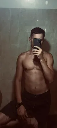 OnlyFans account  sexyyoungnaughtyxxx avatar 1