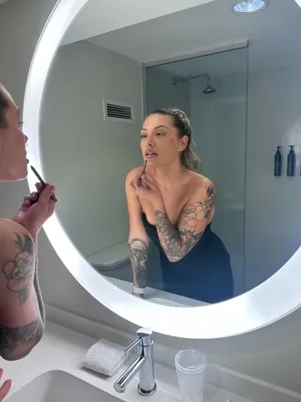 OnlyFans cuenta nicolecook27 avatar 1