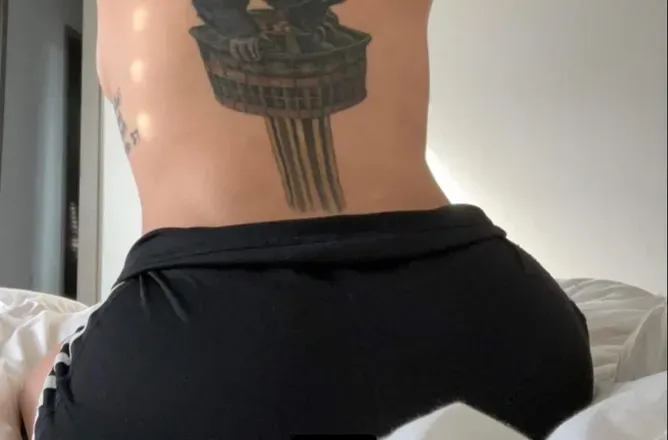 OnlyFans cuenta u270063746 header 2