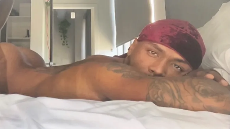 OnlyFans cuenta ezraarcane header 2