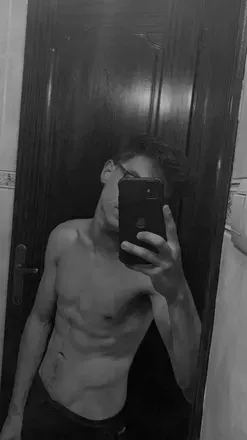 OnlyFans cuenta adriantp18 avatar 1