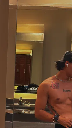 OnlyFans cuenta felipe_san header 2