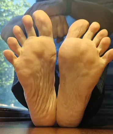 OnlyFans cuenta hairyfeet_med avatar 1