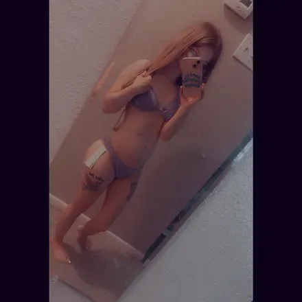 OnlyFans cuenta shortlilmomma avatar 1