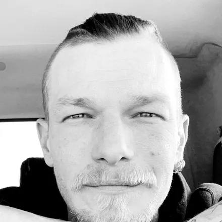 OnlyFans cuenta slickanadian header 2